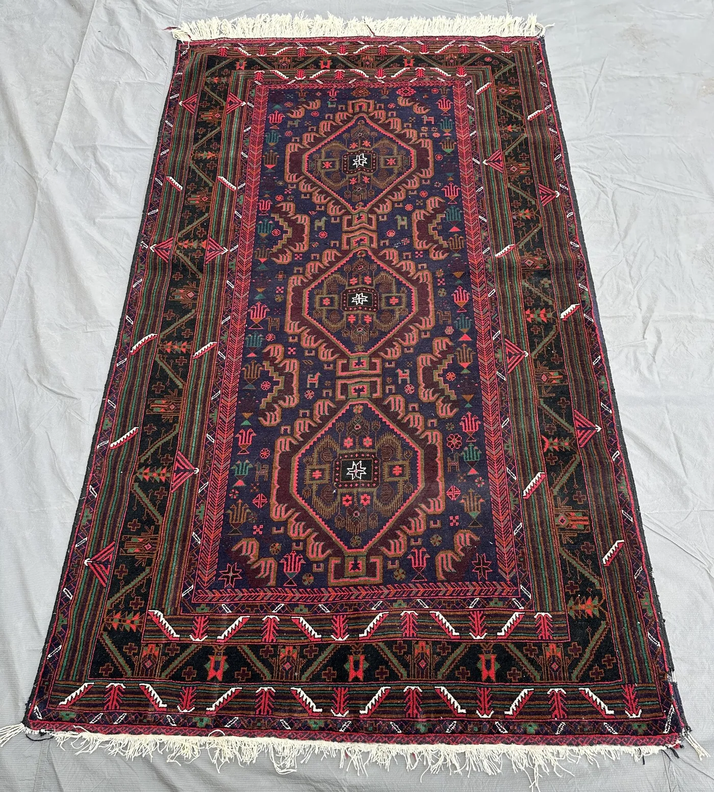 Timeless Vintage Baluchi 4x8 Hallway Rug, Handcrafted Organic Dyed Wool Rug, Tribal Medallion Rug, Oriental Traditional Rug, Entryway Rug
