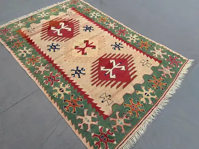 3'5x5'6 Turkish Kilim Rug | Vintage Flatweave Wool Carpet | Tribal Anatolian Style Small Area Rug | Green Red 