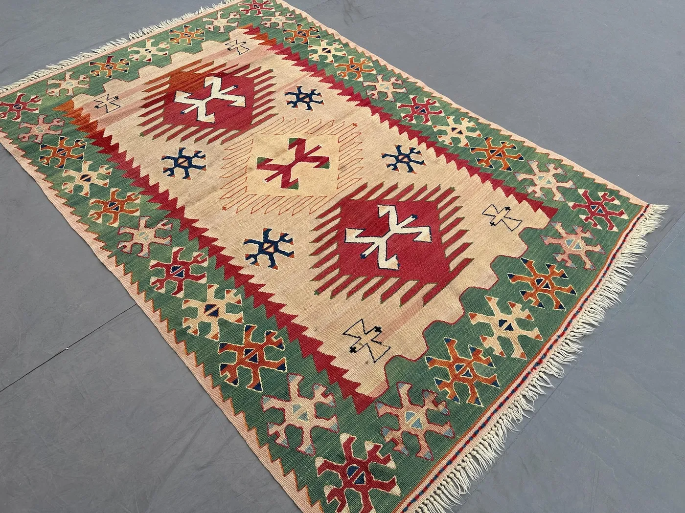 3'5x5'6 Turkish Kilim Rug | Vintage Flatweave Wool Carpet | Tribal Anatolian Style Small Area Rug | Green Red Boho Decor, Kitchen rug