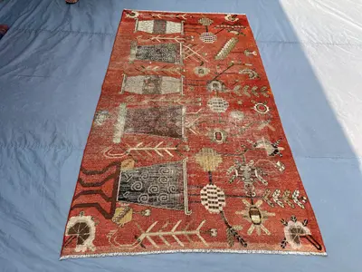 5x9 ft Vintage Turkish Hand Knotted Distressed Rug Low Pile Tribal Geometric Design Authentic Woven rug | livi