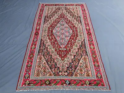 Handwoven Turkish Kilim - Vintage Anatolian Design 5 x 8 ft One of a Kind Flat Weave Large Area Rug Perfect fo