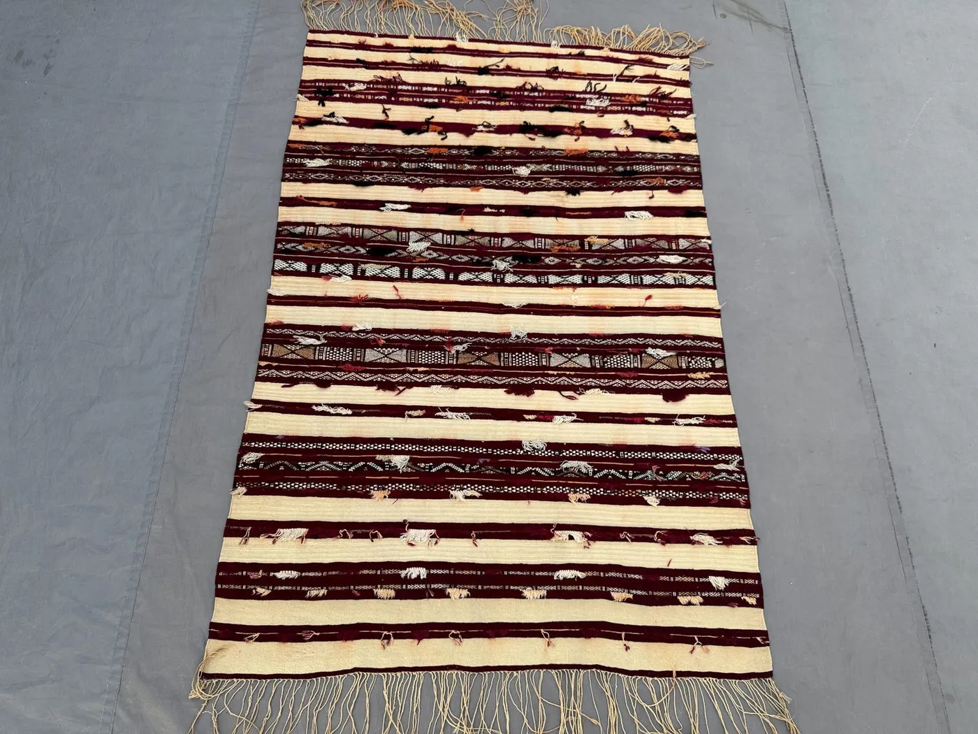 3 x 5 ft Afghan hand woven vintage flat weave kilim one of a kind home boho decor rug sumak design