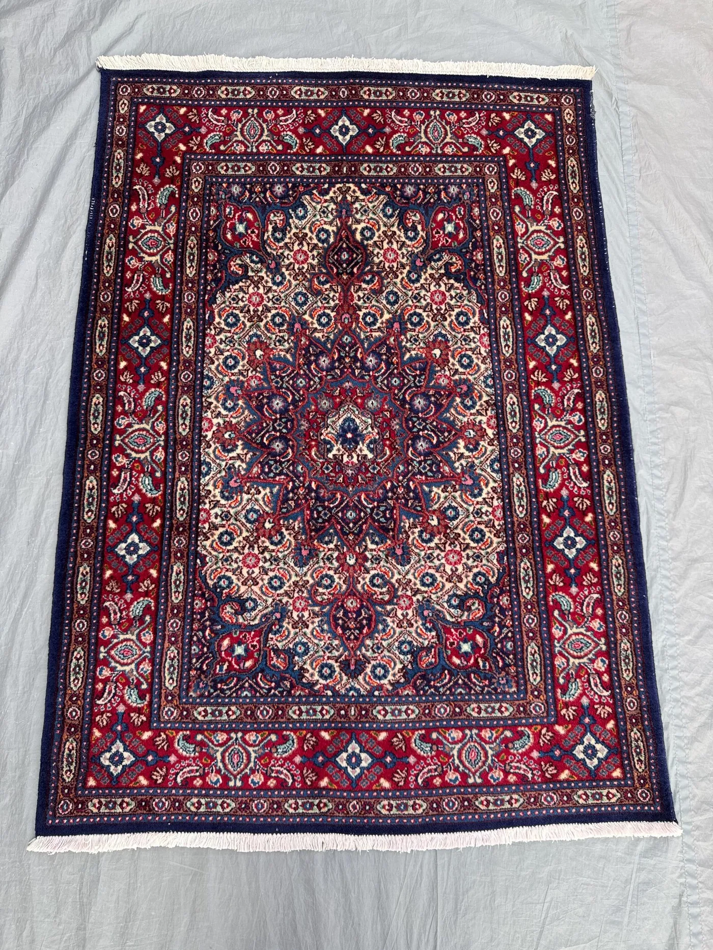 Red 3'3 x 4'6 Ft Vintage Turkish Hand Knotted Small Area Rug Caucasian Style Medallion Wool Rug Living Room Decor Guest Room