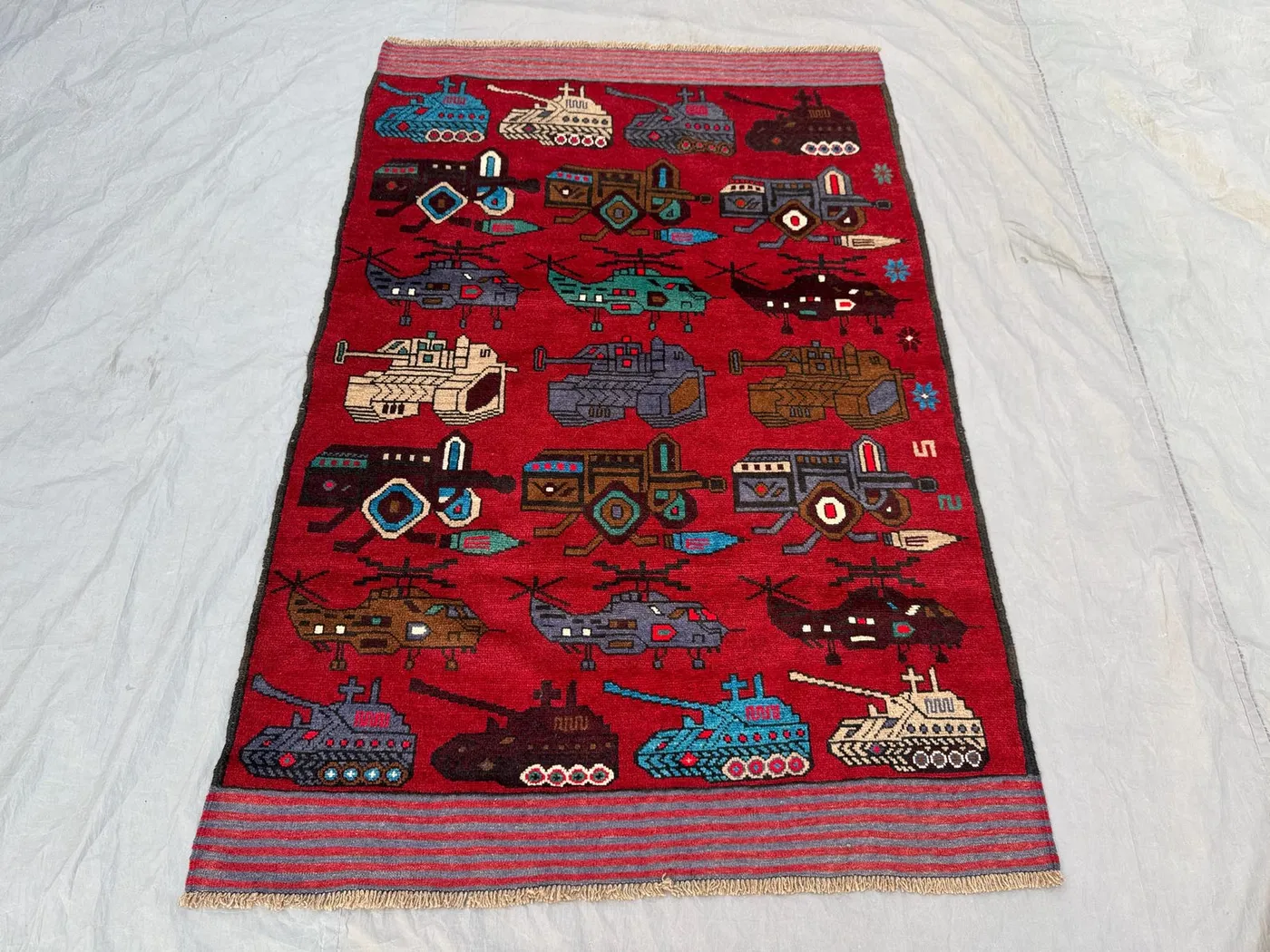 4 x 6 ft Afghan Hand Knotted Rug Vintage Soft Pile One of a Kind Luxury Home Decor Pictorial War Rug Design