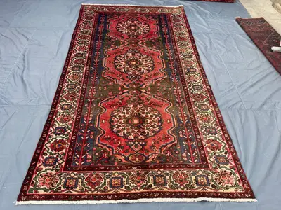 5'2 x 9'11 ft Antique 1940s Turkish Inspired Caucasian Area Rug Red Blue Ivory Wool Tribal Center Medallion Li