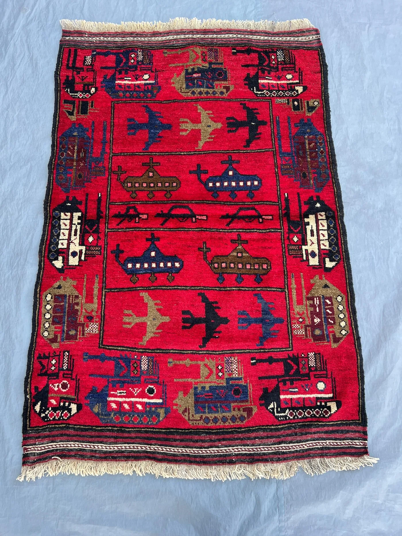 Red 3'1x4'10 ft Vintage Afghan Kilim Flatweave Pictorial War Rug, Helicopter & Tank Design, Unique Accent Rug for Living Room, Office Decor