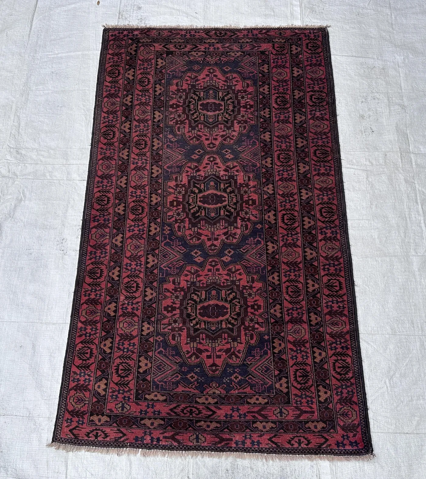 4x6 Ft, Vintage Handknotted Baluchi Rug, Tribal Medallion Rug, Red & Blue Wool Rug Area Rug Carpet for Living Room, Bedroom Floor Decor