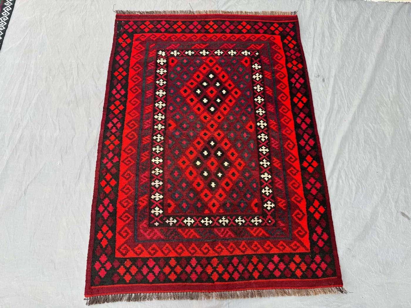 3'5 x 4'8 ft Afghan Handwoven Vintage Flat-Weave Kilim One-of-a-Kind Zanjiri Design Maimana Style Rich Red & Black Wool | Living room decor