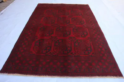 Vintage Style Turkmen Bukhara Rug – Hand-Knotted, Nomadic Design, (5'6" x 7'10"), Fine Wool, Traditional Orien