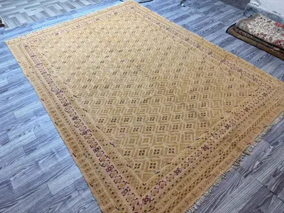 Vintage Mishwani Hand-Woven Tribal Rug – (6'5" x 8'6"), Geometric Pattern, Soft Wool Carpet, Turkish Style Tri