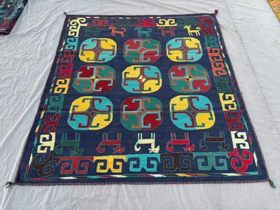 5'6 x 5'11 ft Uzbek Suzani Flat Weave Vintage Hand Knotted Textile Rug, Pictorial Wall Decor, Boho Area Rug, O