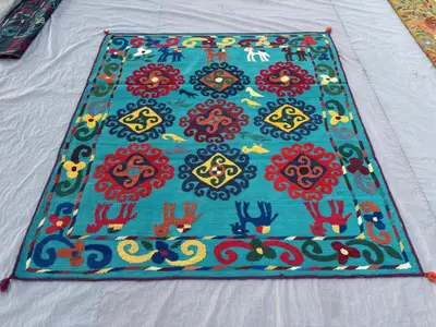 Colorful Uzbek Suzani Rug 5.6 x 6.2 ft Handwoven Wool Animal Bird Design Flat Weave Area Rug Boho Home Decor