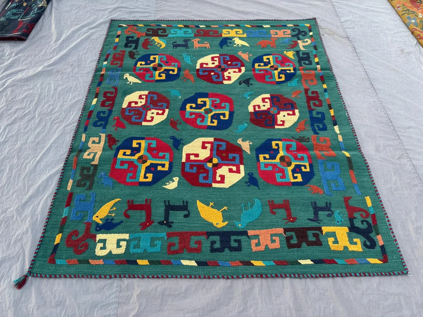 Colorful Vintage Uzbek Suzani Rug 5.2 x 6.6 ft Handwoven Wool Bird Animal Design Flat Weave Area Rug Boho Home Decor, Living Room Rug