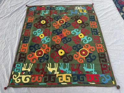 5'11 x 6'8 Ft Uzbek Suzani Flat Weave Vintage Hand Knotted Textile Rug, Pictorial Design, Animal Print Rug,One