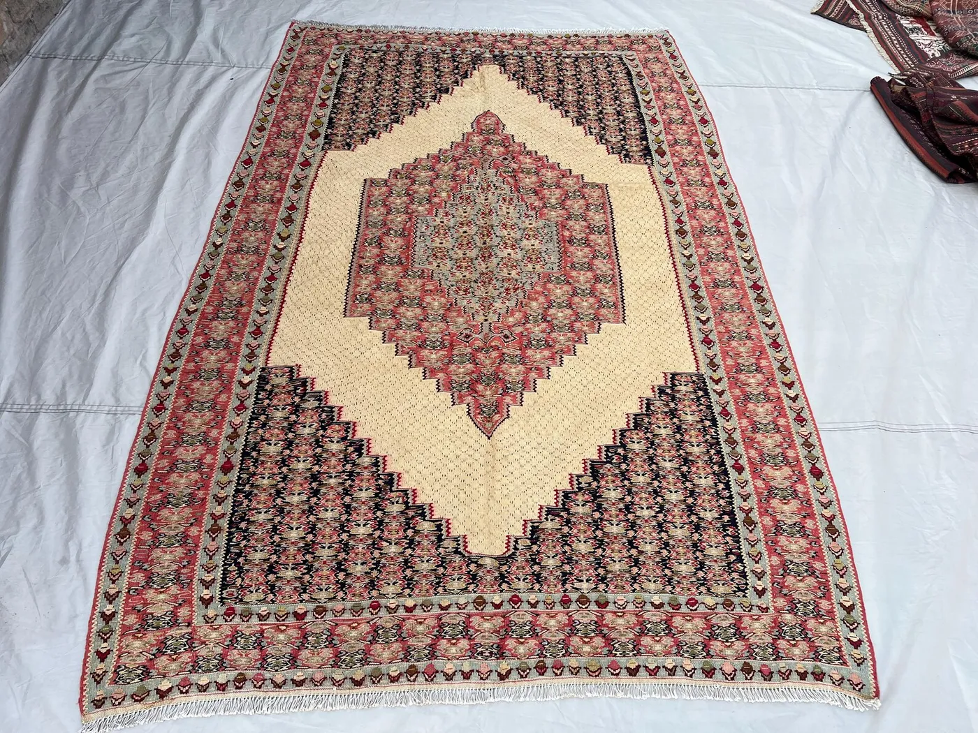 5'1x7'11 Ft Vintage Afghan Kilim Flatweave Rug Ivory Navy Rose Diamond Medallion Floral Boteh Tribal Wool Kilim | Boho Living Room, Bedroom