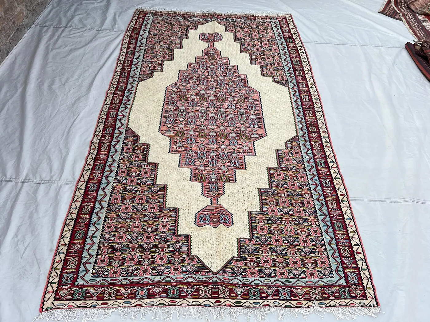 4'10x8' Vintage Afghan Kilim Rug Ivory Pink Stepped Diamond Medallion All-Over Boteh Flatweave Handwoven Wool Area Rug | Living Room Bedroom