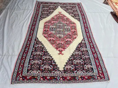 5x8 ft Vintage Afghan Kilim Rug, Handmade Flatweave Wool Rug, Floral Medallion Kilim, Cream Red Blue Area Rug,