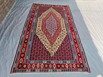 4'10x8'5 Vintage Afghan Kilim Handwoven Wool Flatweave Prayer Arch Medallion Deep Red Navy Multicolor Area Rug