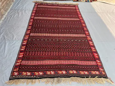 5'6x9'5 Ft Vintage Afghan Baluchi Soumak Kilim Rug, Handwoven Deep Red Geometric Diamond Wool Flatweave | Livi