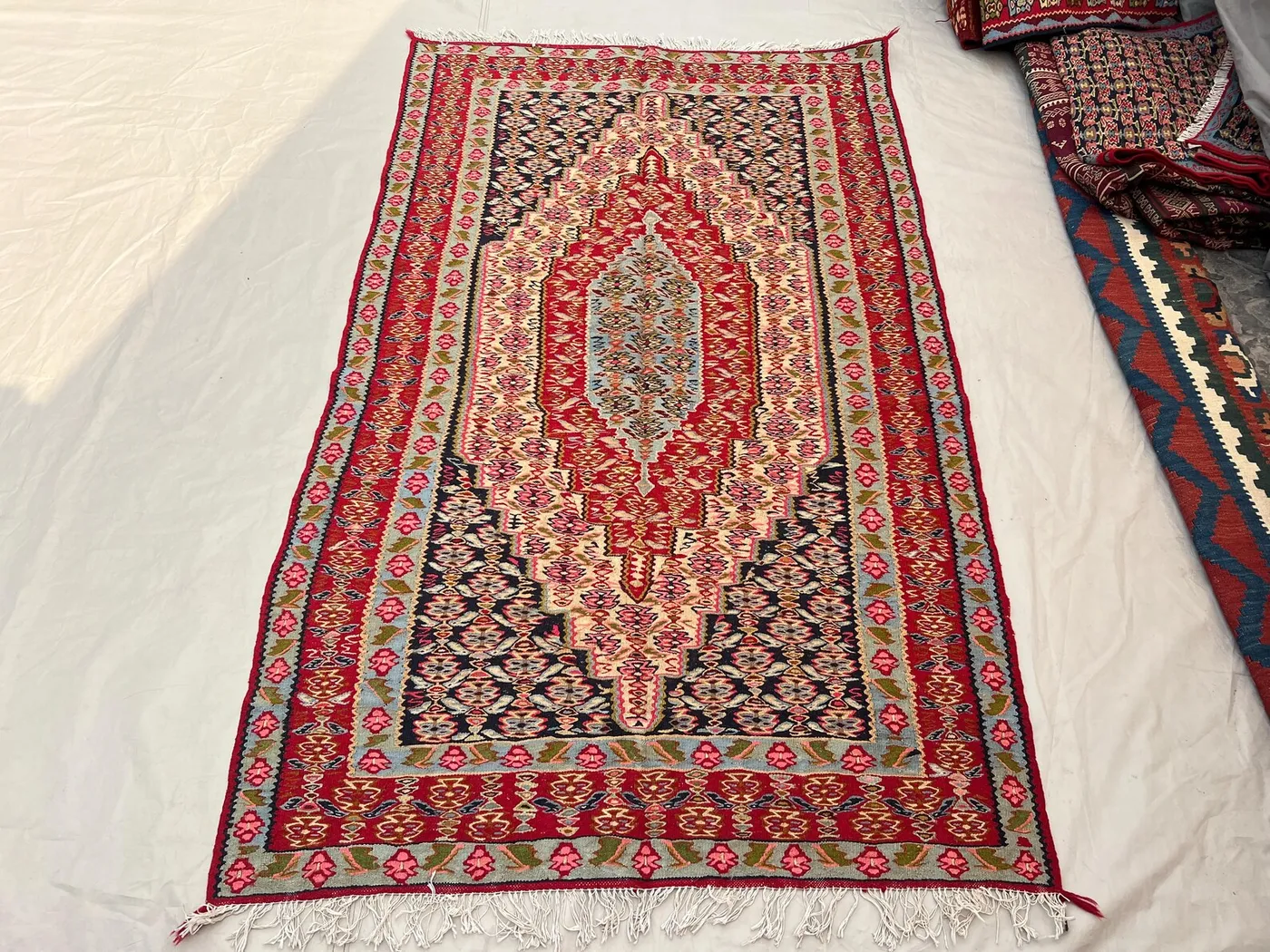 3'10x6'6 Vintage Afghan Flat Woven Wool Kilim Red Navy Ivory Floral Diamond Medallion Dense Folk Motif Boho Living Room Bedroom Carpet
