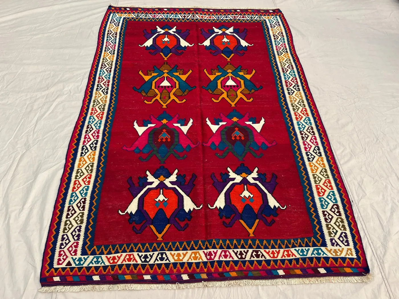5'2x7'9 Ft Vintage Afghan Kilim Flatweave | Red Bold Figurative Bird & Peacock Motif | Handwoven Wool Tribal Rug for Living Room Bedroom